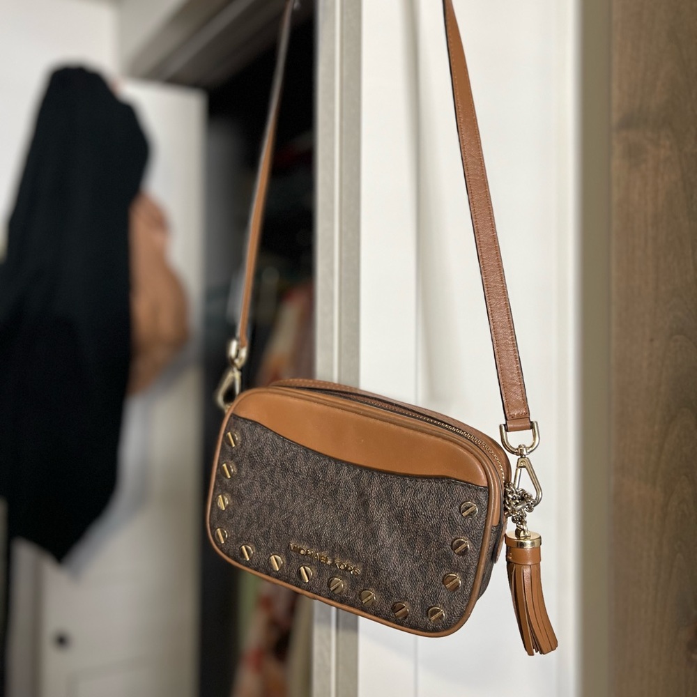 Michael Kors Crossbody Purse